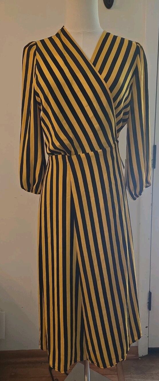 NWT NY & Co Eva Mendes Women's Dress Striped Black and Yellow Wrap Size Medium